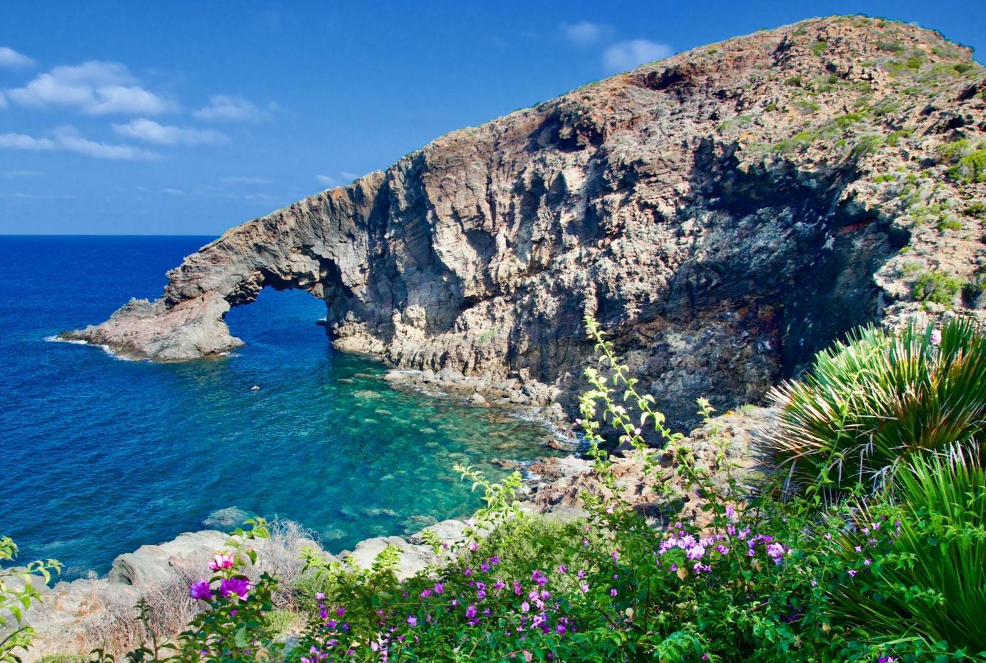 Le Case Di Ciccio - Casa Girasole Pantelleria Dış mekan fotoğraf